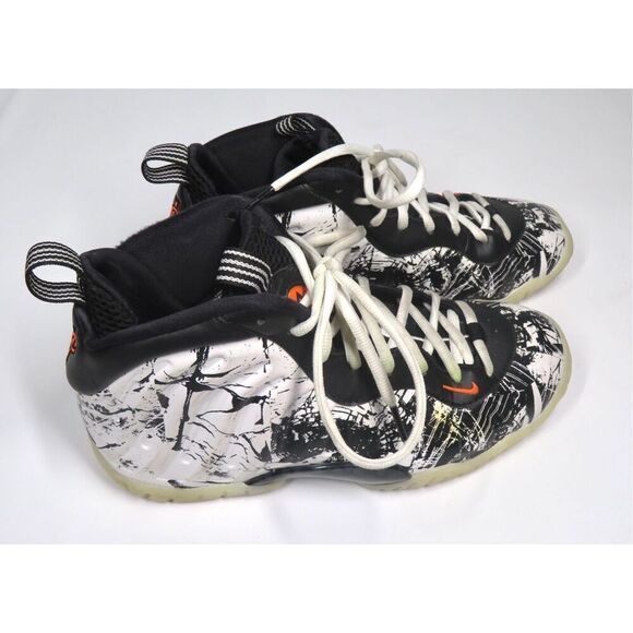 Nike Little Posite One Shattered Backboard Sneaker Black White Big Kids Size 5Y - Picture 3 of 7